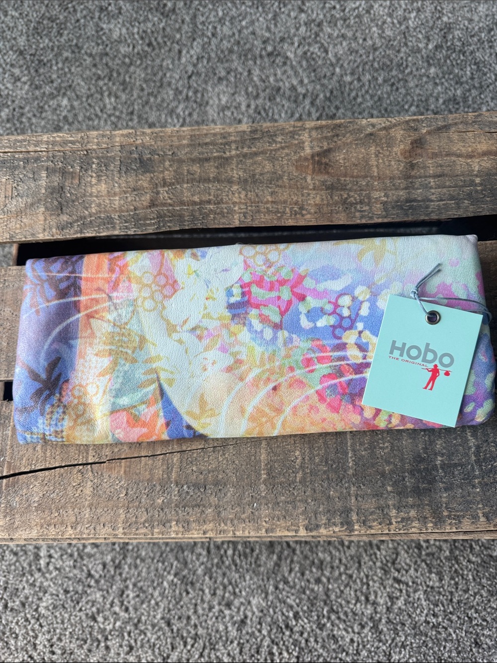HOBO Adelyn Leather Clutch Wallet in Fantasy Floral Print watercolor pastel NWT